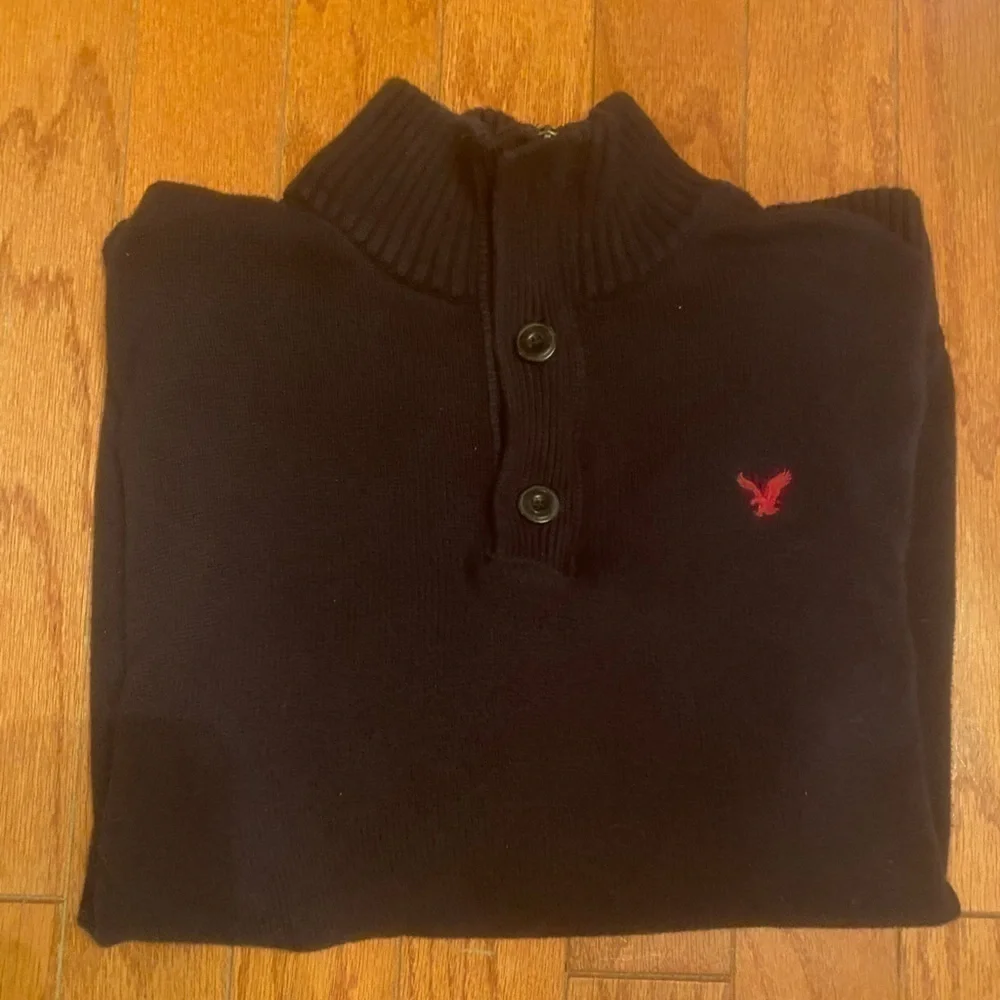 American Eagle Mock Neck Navy Blue 3 Button Sweater Size XL EUC